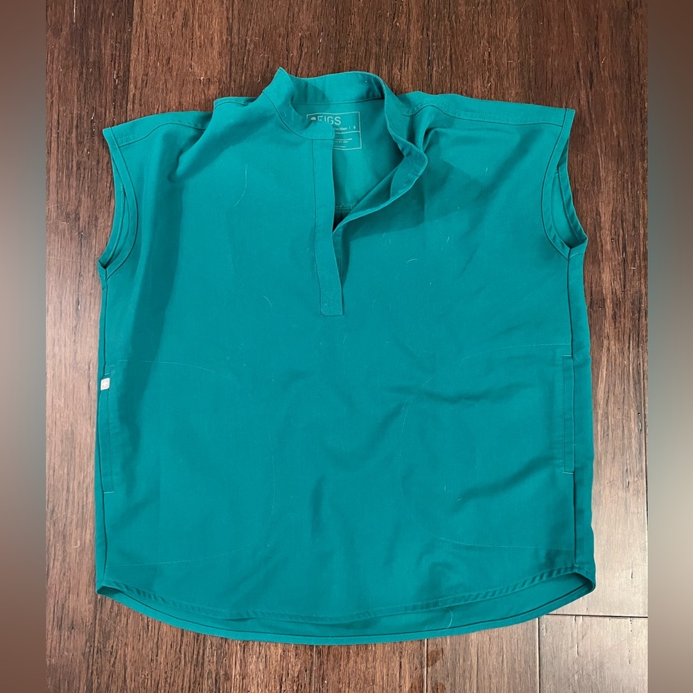 Rafaela™ Oversized Scrub Top